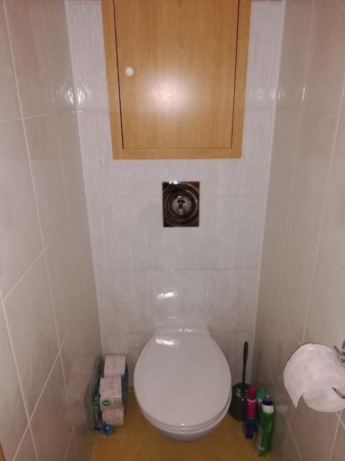 Plně vybavený apartmán Apartamento Kojetín Exterior foto