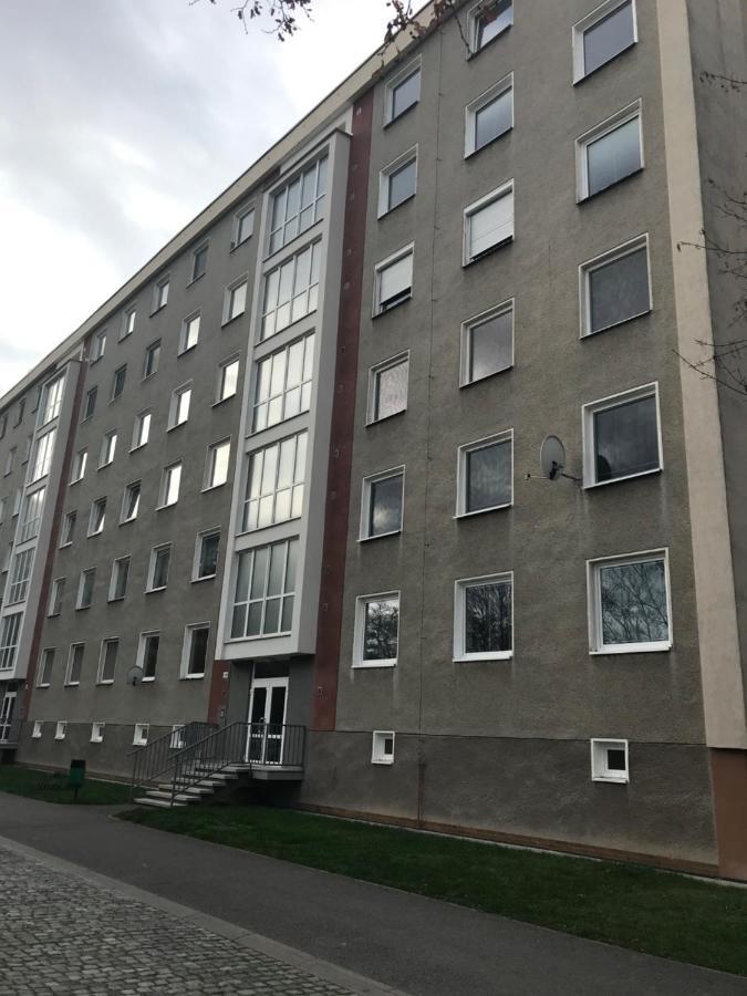 Plně vybavený apartmán Apartamento Kojetín Exterior foto